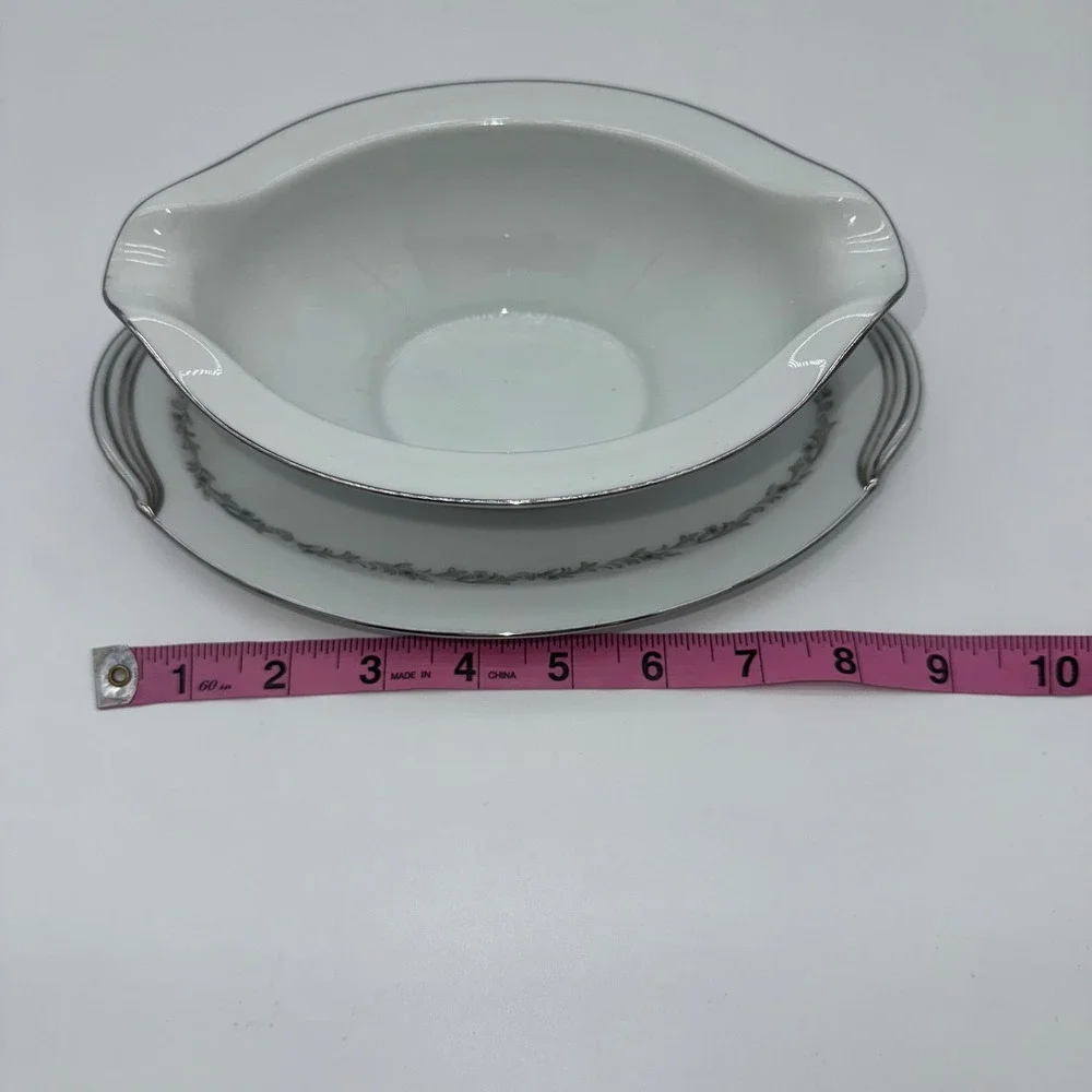 Noritake China Crestmont Gravy Boat with‎ Underplate 6013 Silver Floral Japan